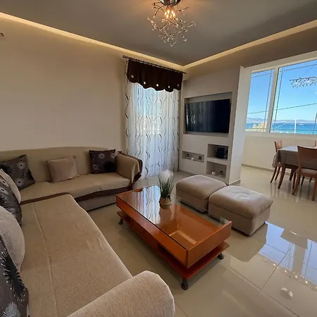 Anna's Seaside - In Front Of The Apartment