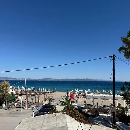 Anna's Seaside - In Front Of The