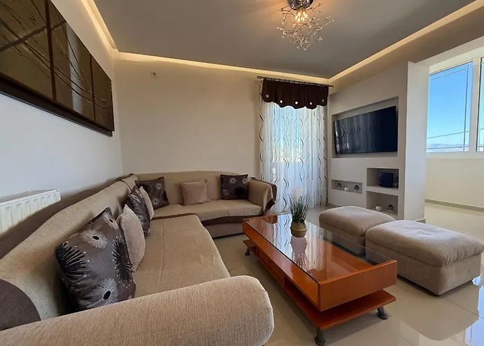 Anna's Seaside - In Front Of The Apartman *